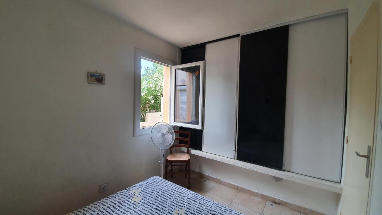 Appartement Avec Vaste Terrasse A 30 M Des Dunes Agde Exterior foto