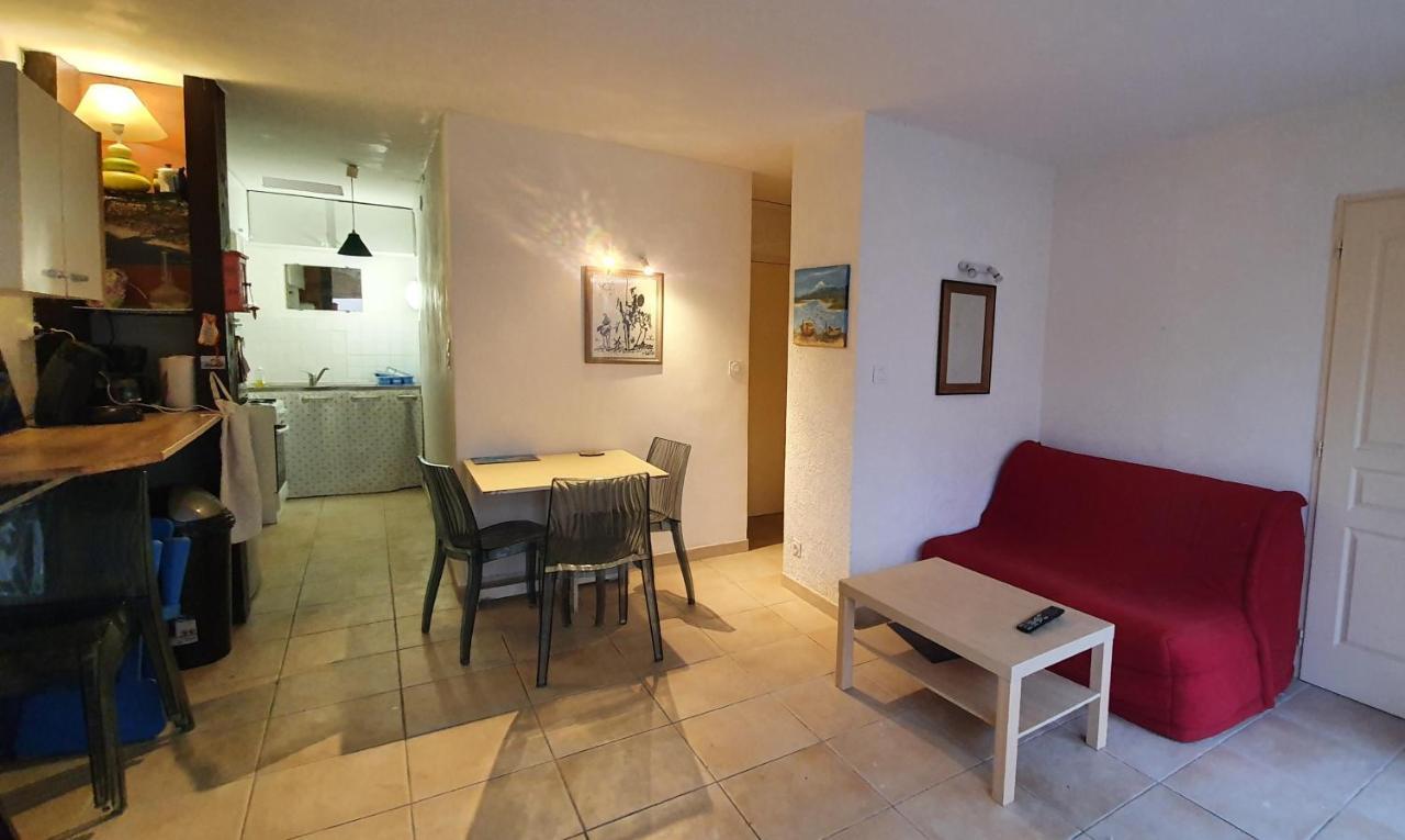 Appartement Avec Vaste Terrasse A 30 M Des Dunes Agde Exterior foto