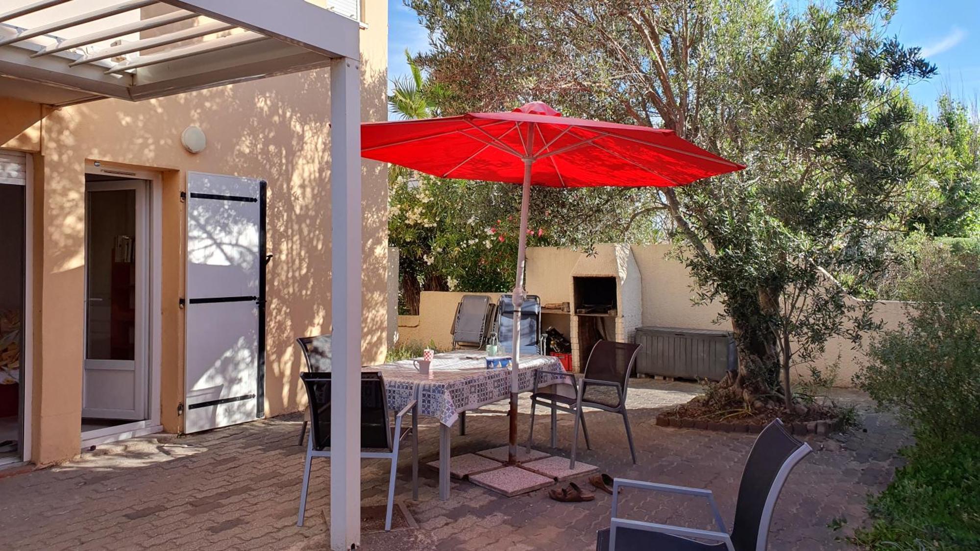 Appartement Avec Vaste Terrasse A 30 M Des Dunes Agde Exterior foto